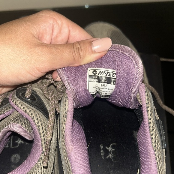 Hi-Tec Women’s Hiking Boot - Picture 3 of 4